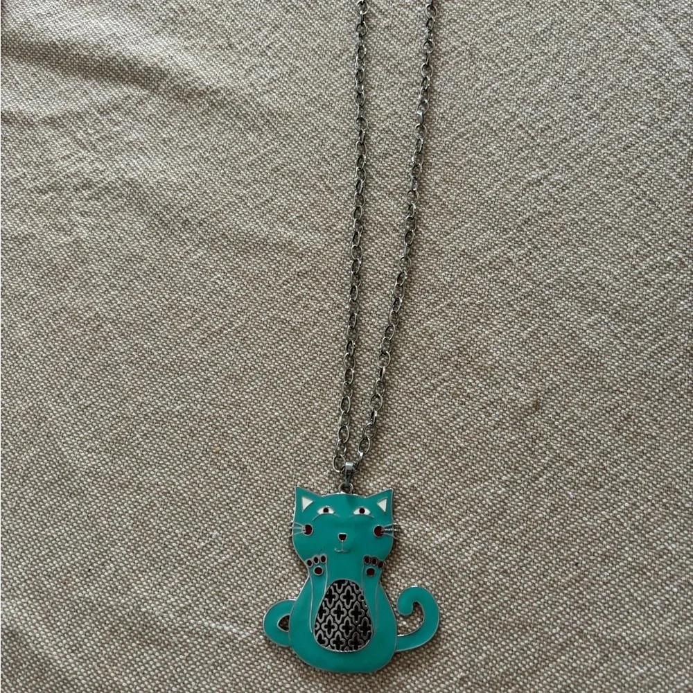 Turquoise‎ Cat Pendant Necklace